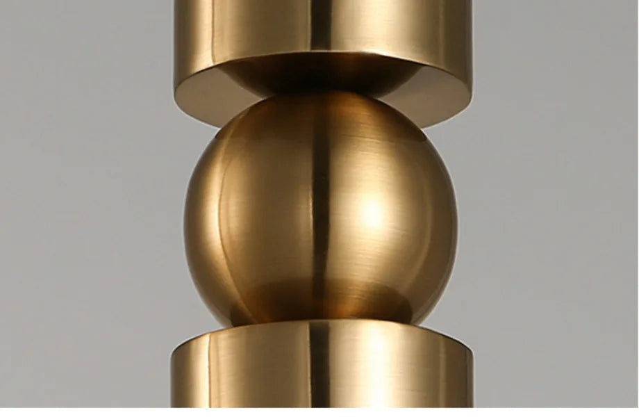 Aurea – Élégante Lampe Suspendue LED Dorée