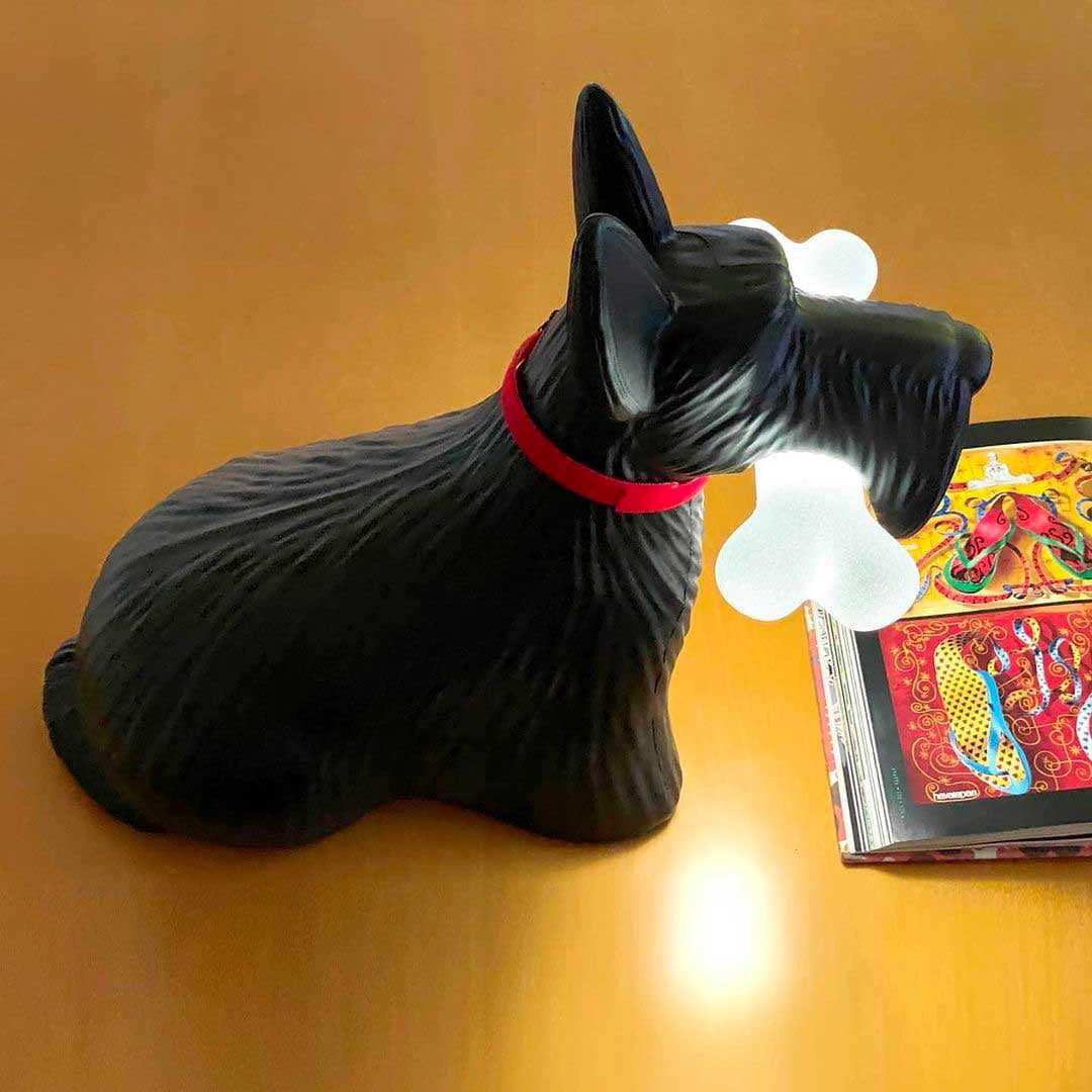 Scottie – Lampe de table en résine