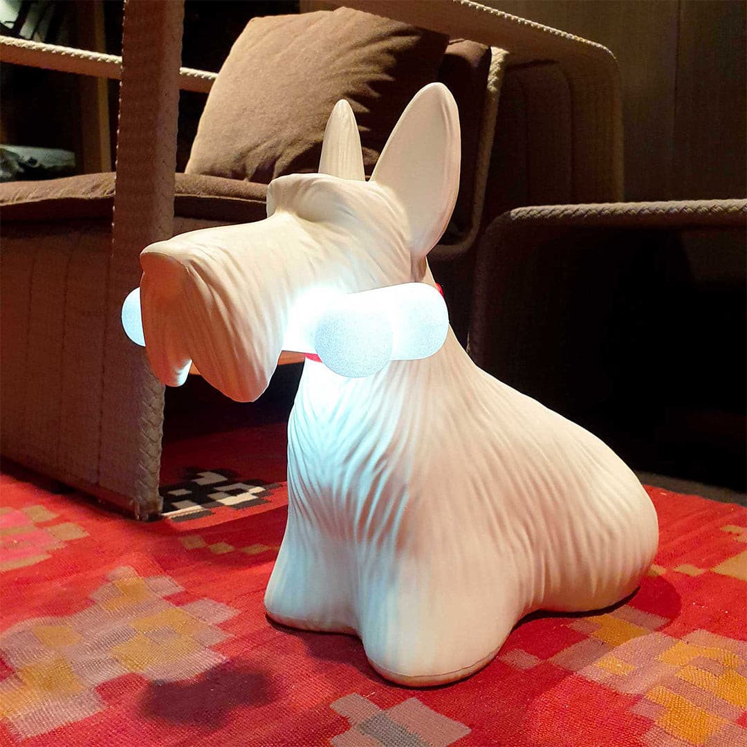 Scottie – Lampe de table en résine