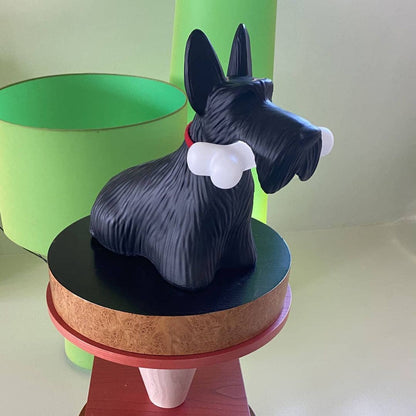 Scottie – Lampe de table en résine