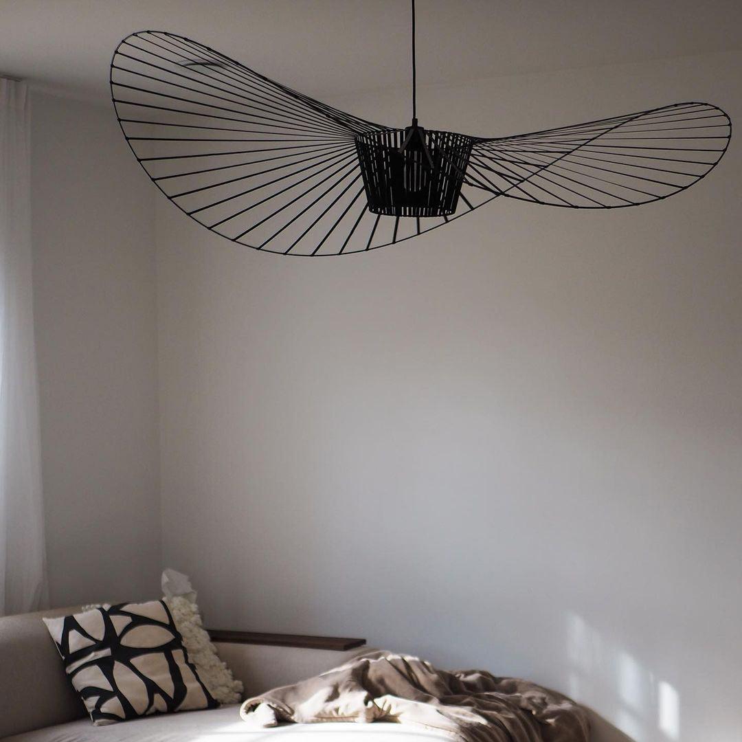 Elise – Vertigo Suspension en Fibre de Verre