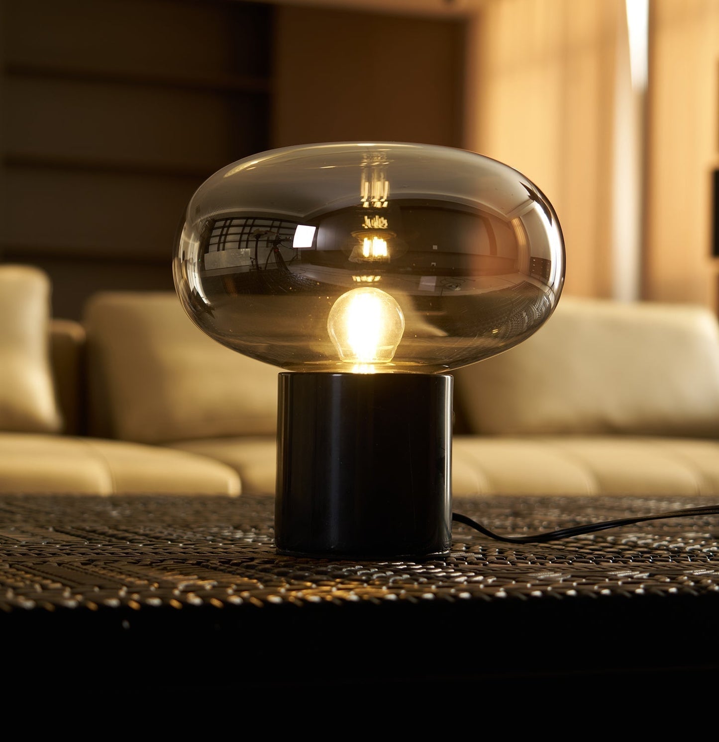 Lin – Lampe de table en verre au design nordique