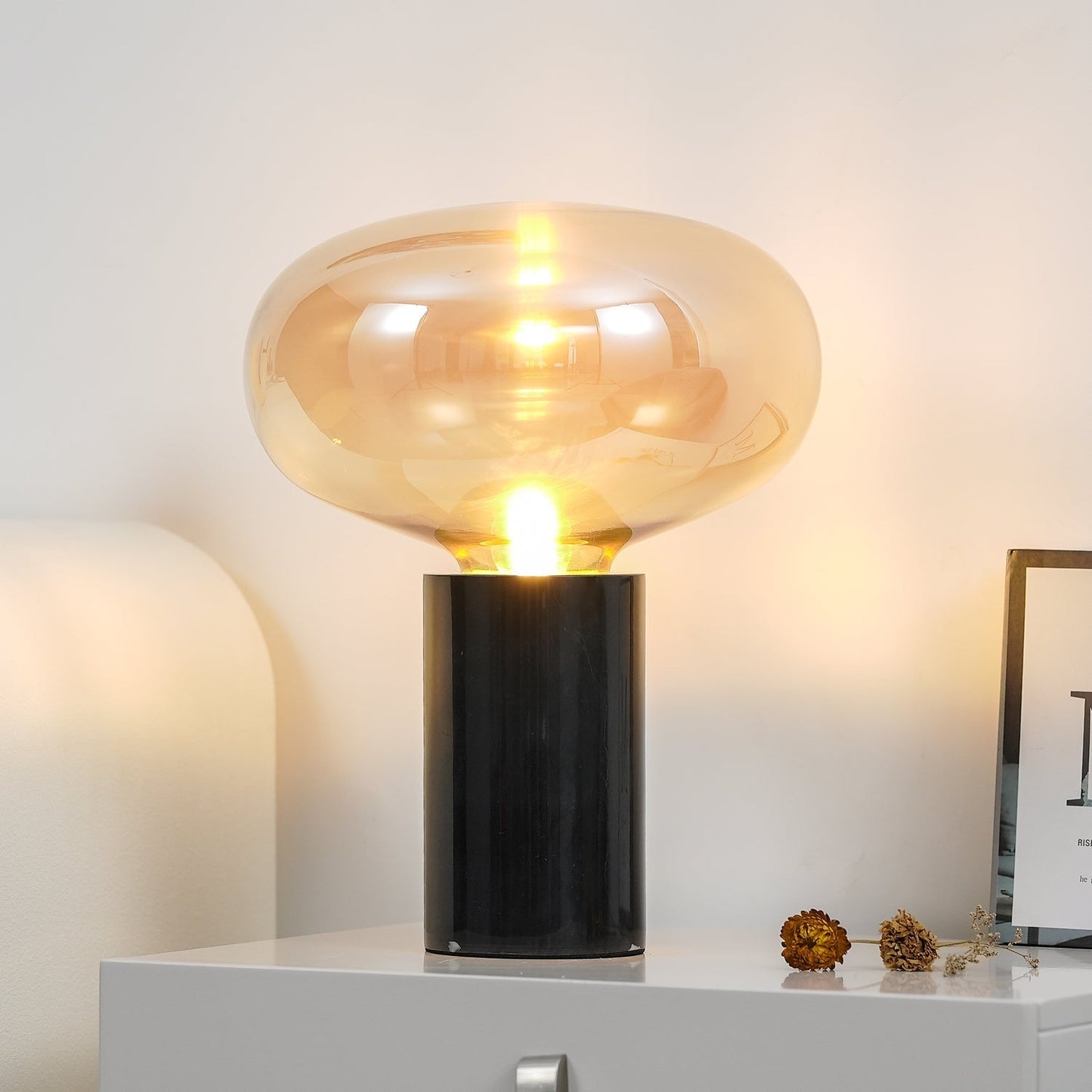 Lin – Lampe de table en verre au design nordique