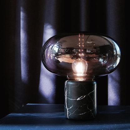 Lin – Lampe de table en verre au design nordique