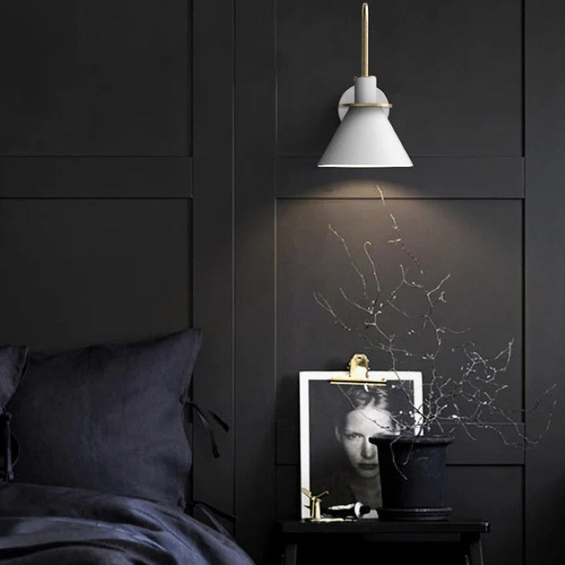 Salena - Applique murale moderne en forme de cône