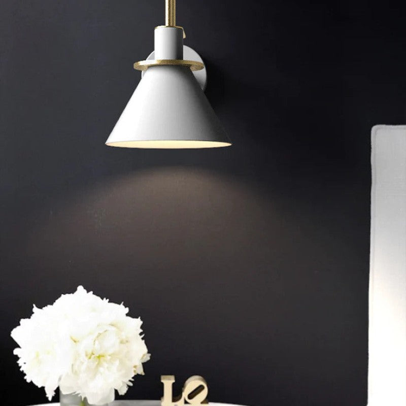 Salena - Applique murale moderne en forme de cône