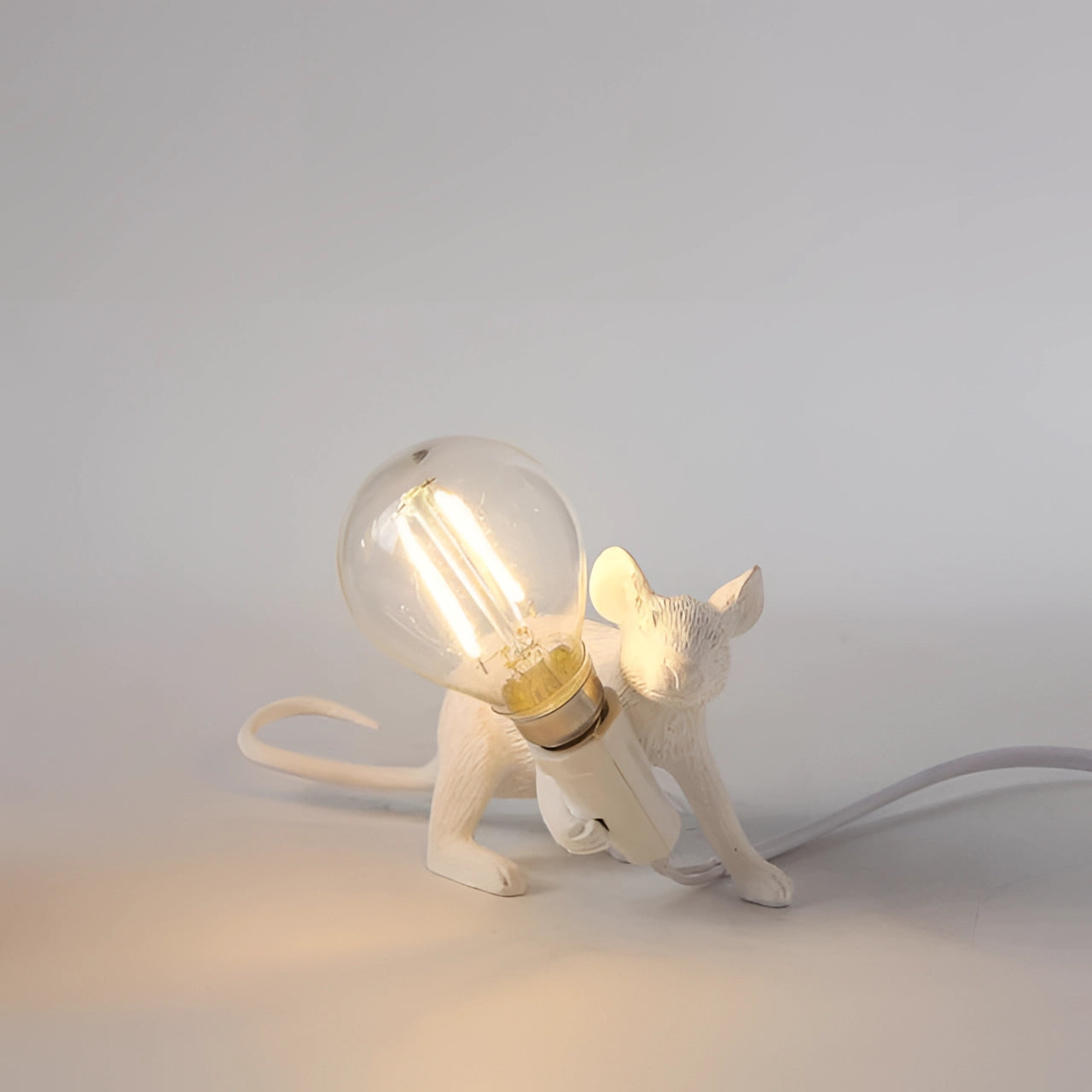 Nilla – Lampe Mini-Souris Créative en Résine Style Nordique