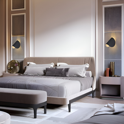 Arcuno – Applique murale en métal orientable