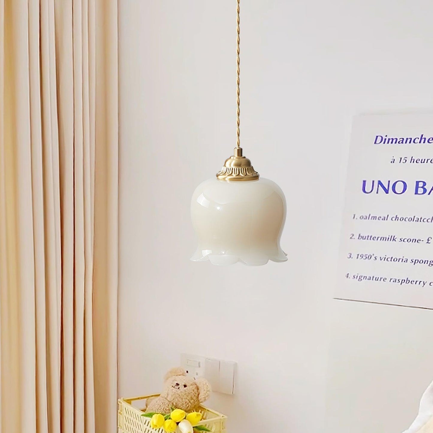 FleurdeVallée – Suspension florale inspirée de la douceur des vallées