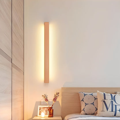 Clyde – Longue Applique Murale dans un Style Simple en Bois