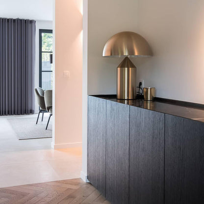 Stella – Lampe de table en métal design sculptural