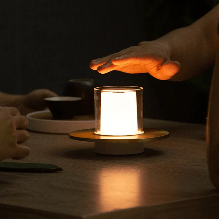 LumaGlow – Bougie LED élégante avec contrôle par induction et lumière sans flamme