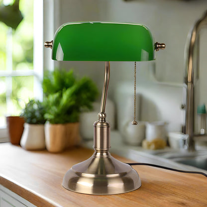 Theresa – Lampe de table européenne avec pied en verre : Style classique rencontre élégance intemporelle