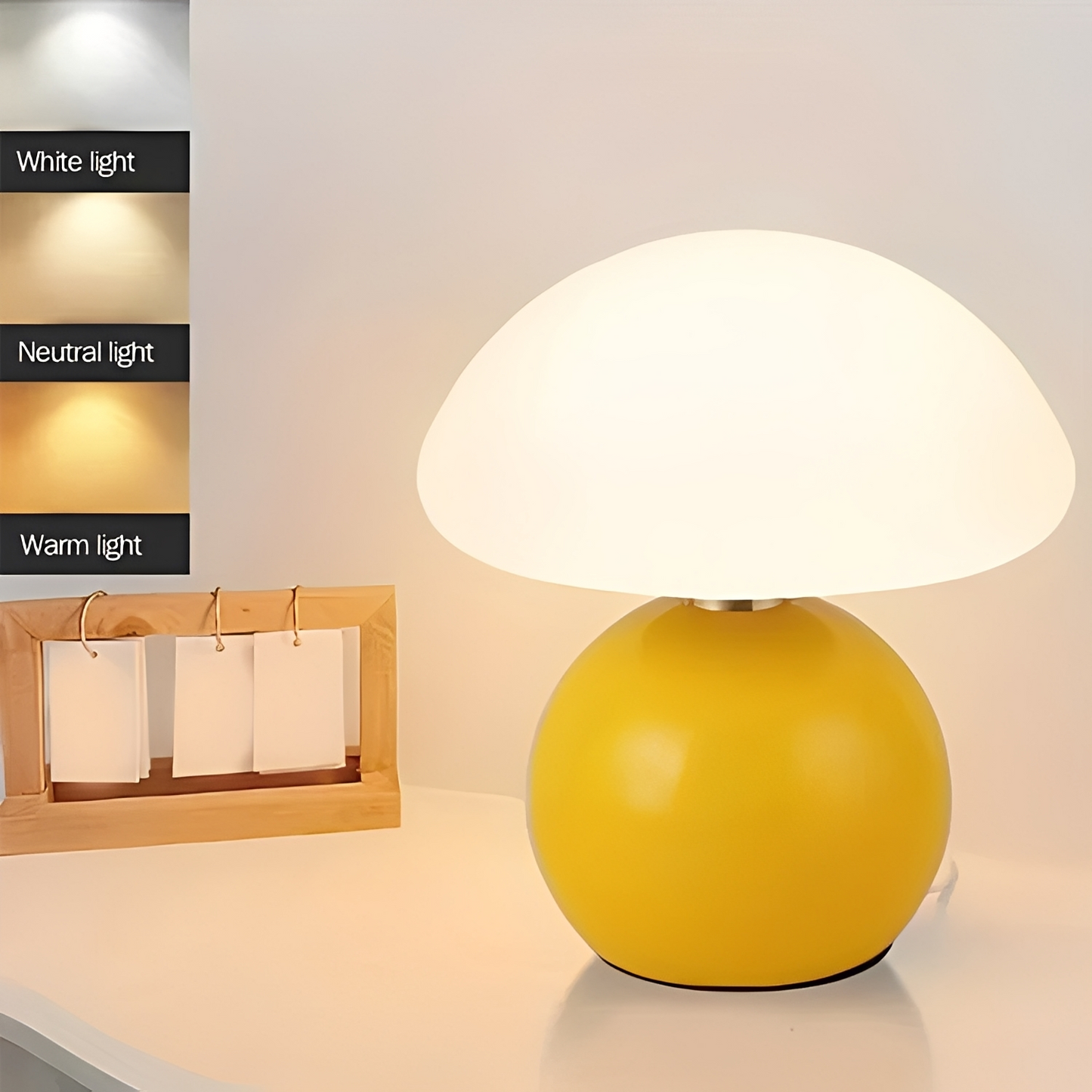 Nelly – Lampe de table champignon moderne au design givré