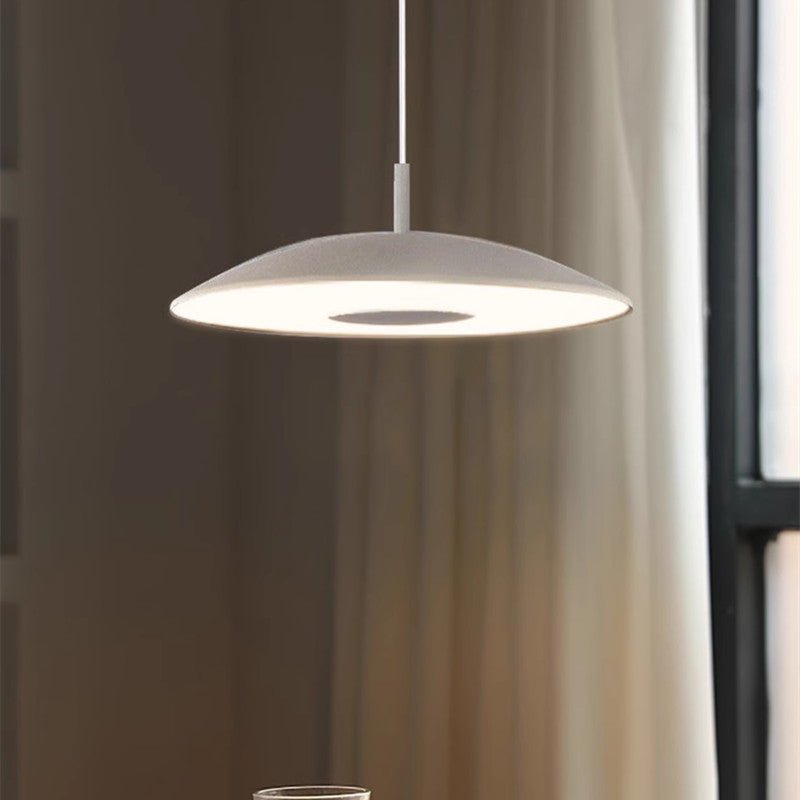 Inari – Lampe de plafond minimaliste Bauhaus