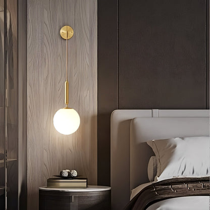 Erilyn – Applique Murale en Laiton Scandinave