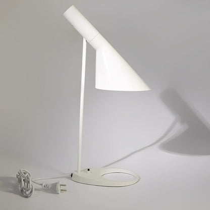 Elvara – Lampe de Table LED Nordique Simple
