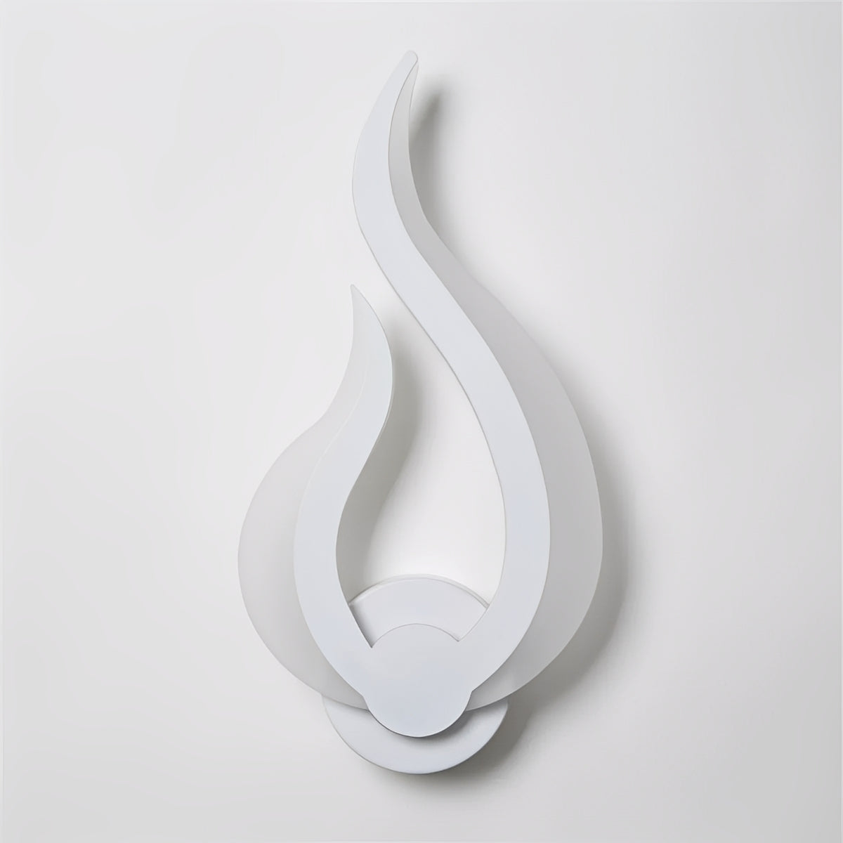 CandleFlicker – Lampe murale en forme de flamme