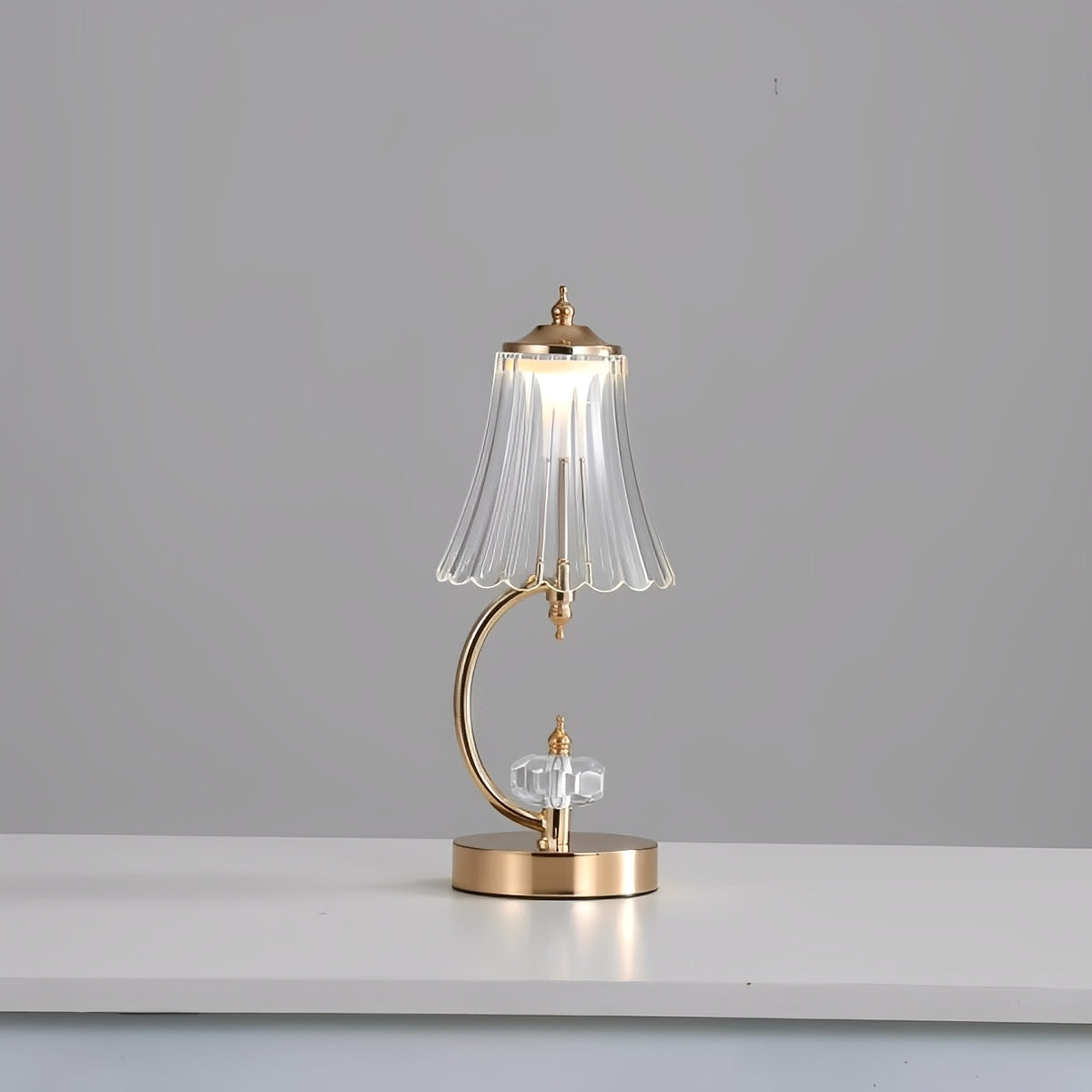 Nolan – Lampe de table moderne