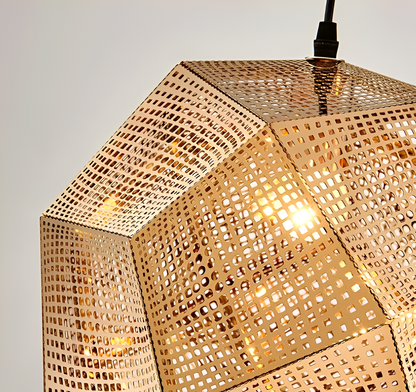 Celeste – Suspension géométrique avec structure en grille