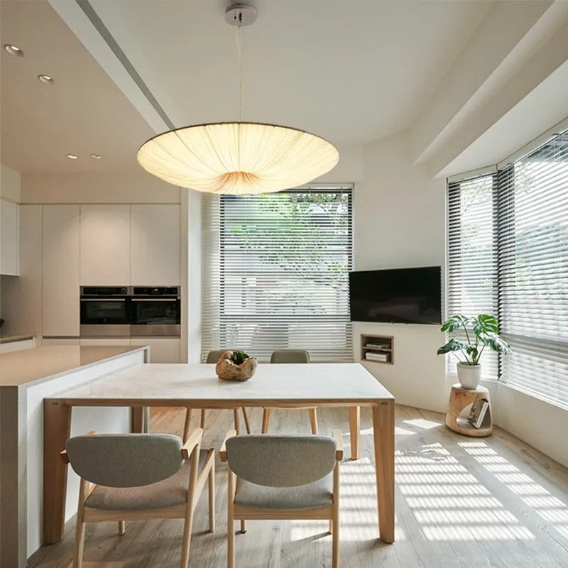 Aiko – Lustre en tissu japonais en beige