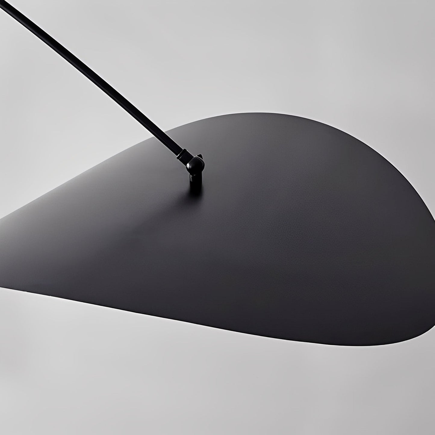 Arisha – Lampe Murale Arc Nordique