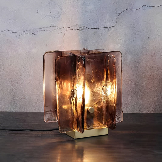 Alira – Applique Murale Minimaliste en Style Luxe Léger