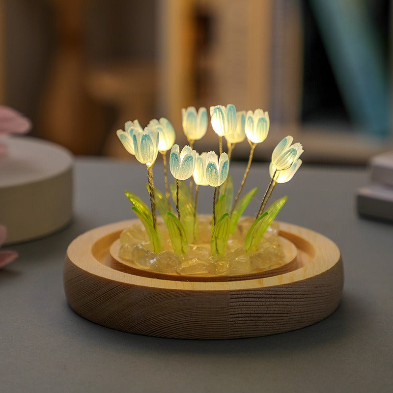 Florina – Lampe de nuit tulipes fait main avec abat-jour en verre