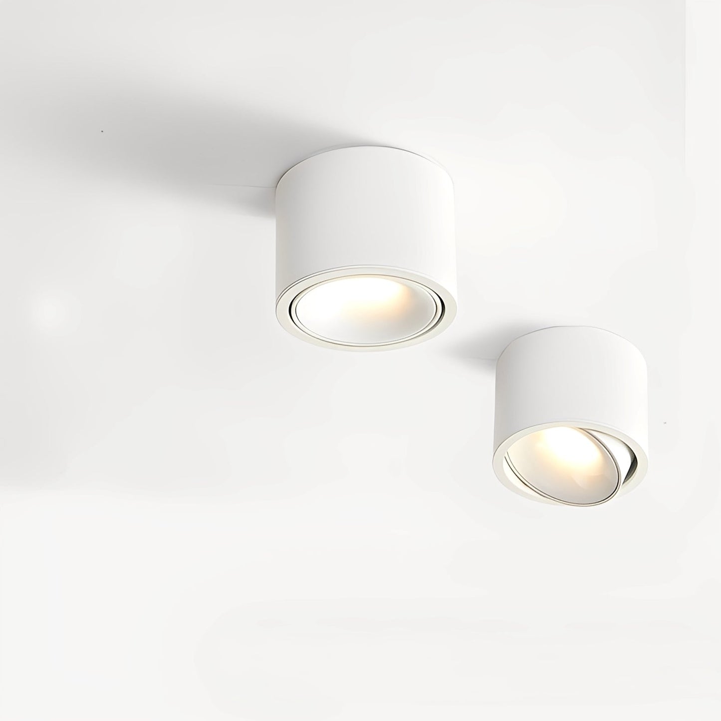 Olivia – Simple Spot Lampe