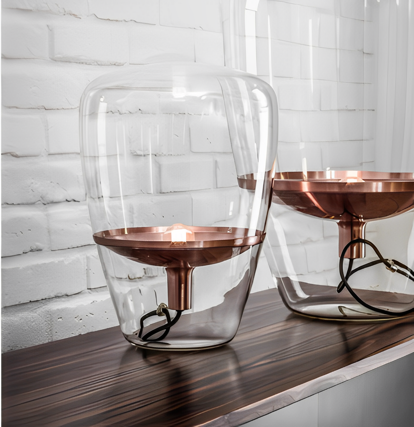 Elvira – Lampe de Table en Verre Scandinave