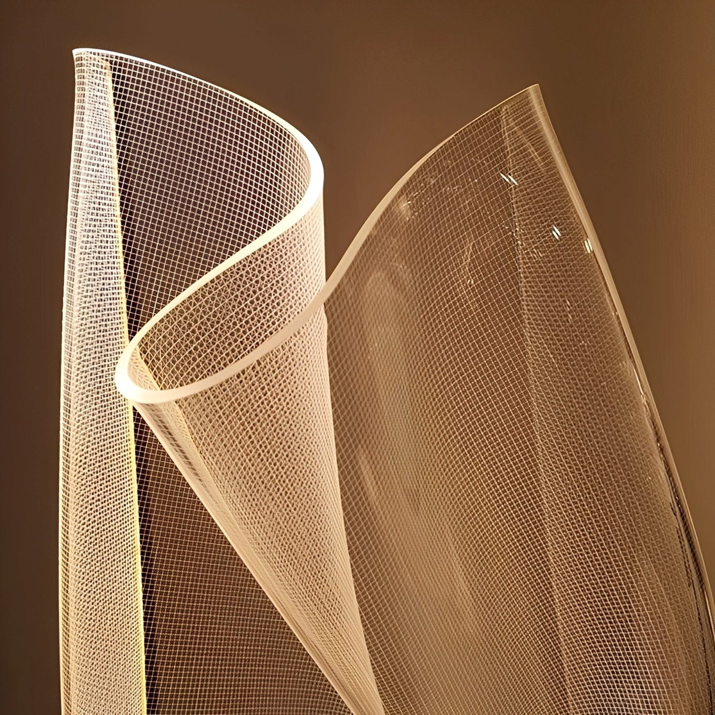 Elodie – Lampe de Table en Acrylique Artistique