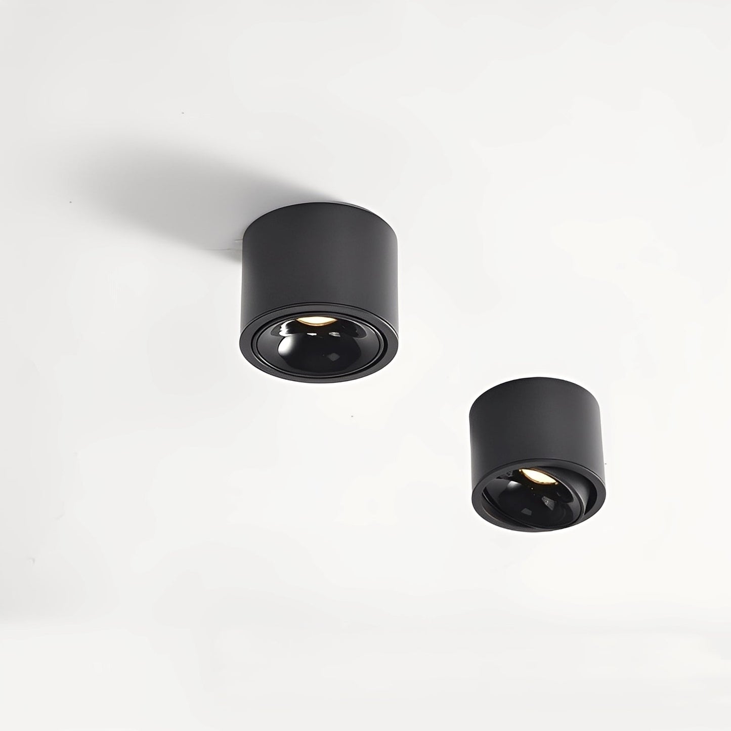 Olivia – Simple Spot Lampe