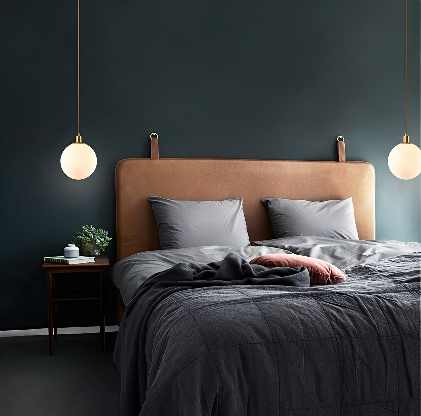 Ariane – Suspension Nordique en Verre Sphère