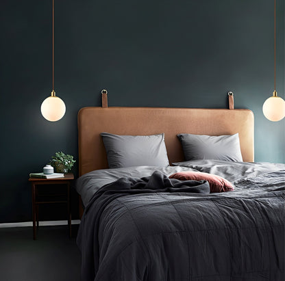 Ariane – Suspension Nordique en Verre Sphère