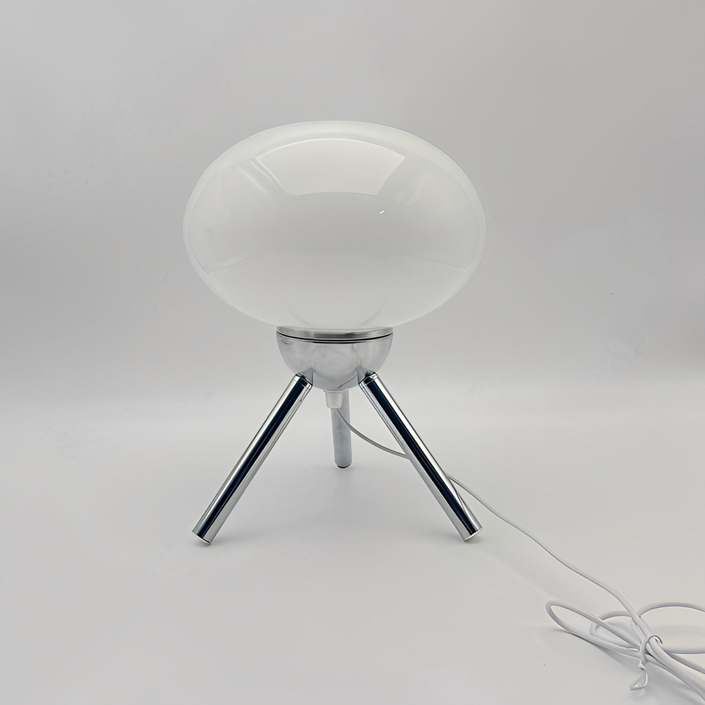 Elina – Triangle Lumière Coton Lampe de Table