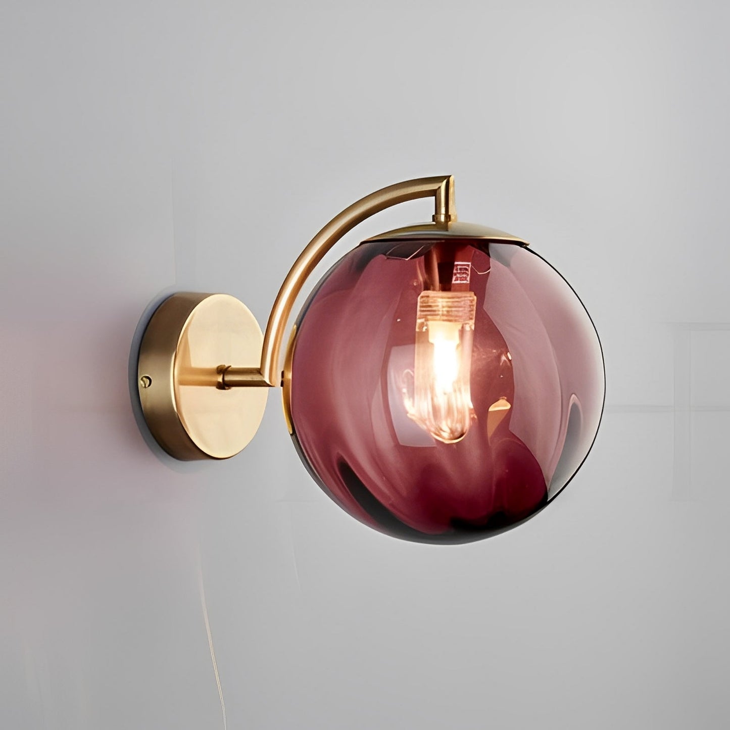 Selma – Lampe Murale Européenne