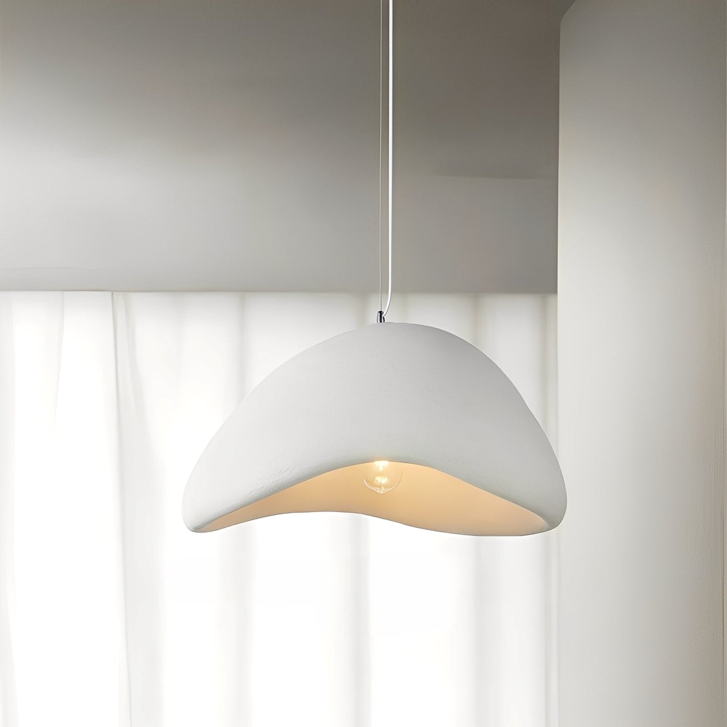 Jisoo – Lustre Minimaliste en Verre et Haricots