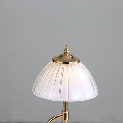 Emiko – Lampe de Table Vintage en Cristal Doré