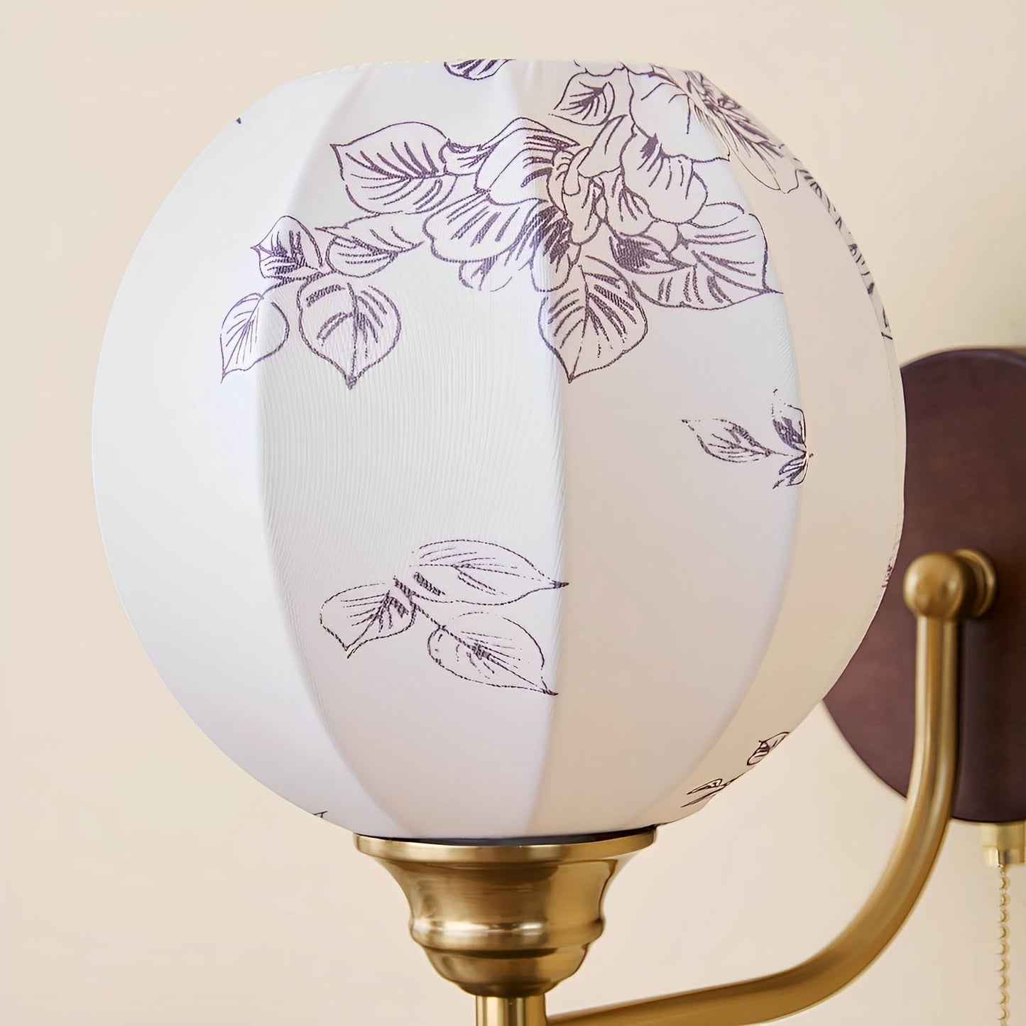 Inea – Applique murale inspirée par le Moyen Âge