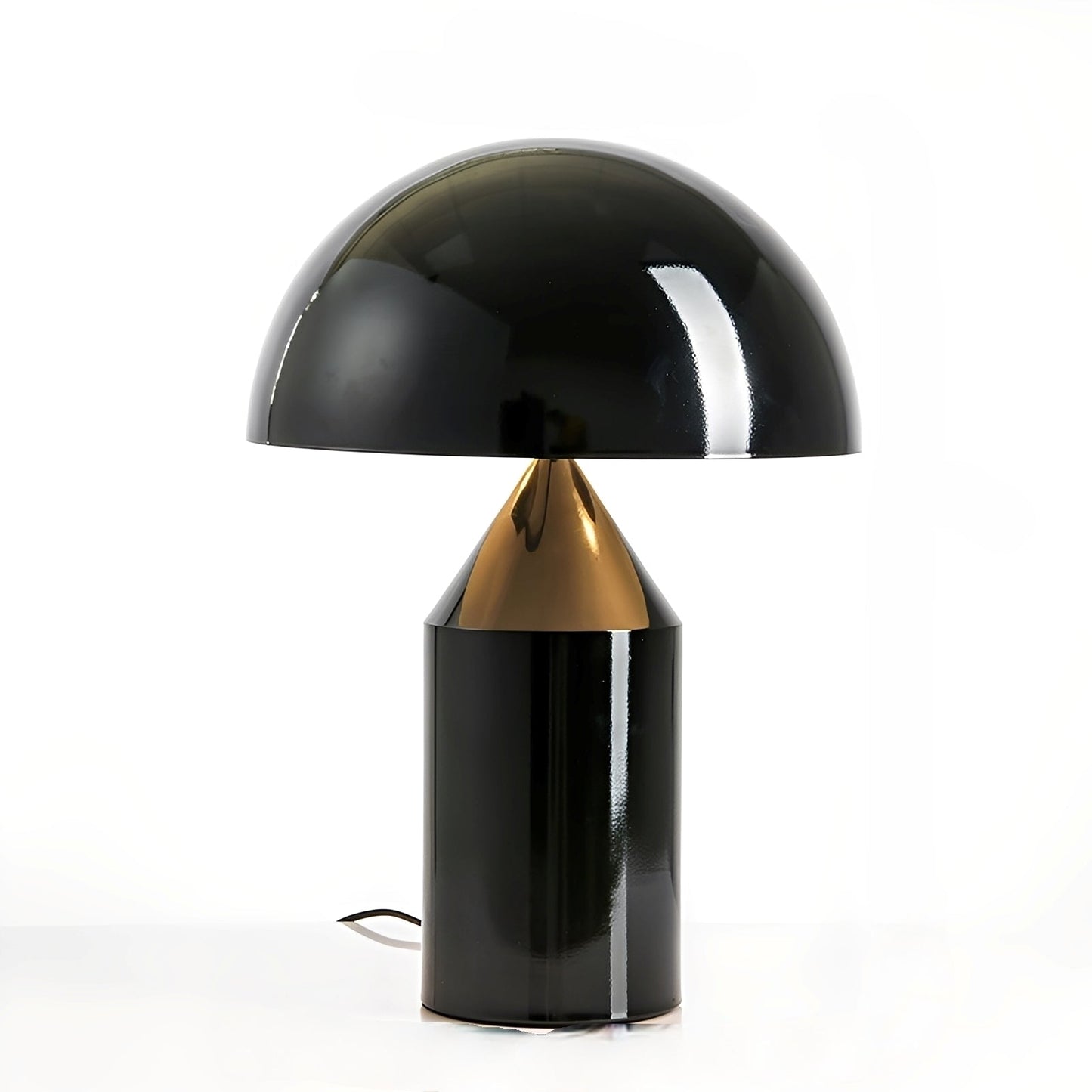 Keiko – Élégante Lampe de Table en Métal en Forme de Champignon