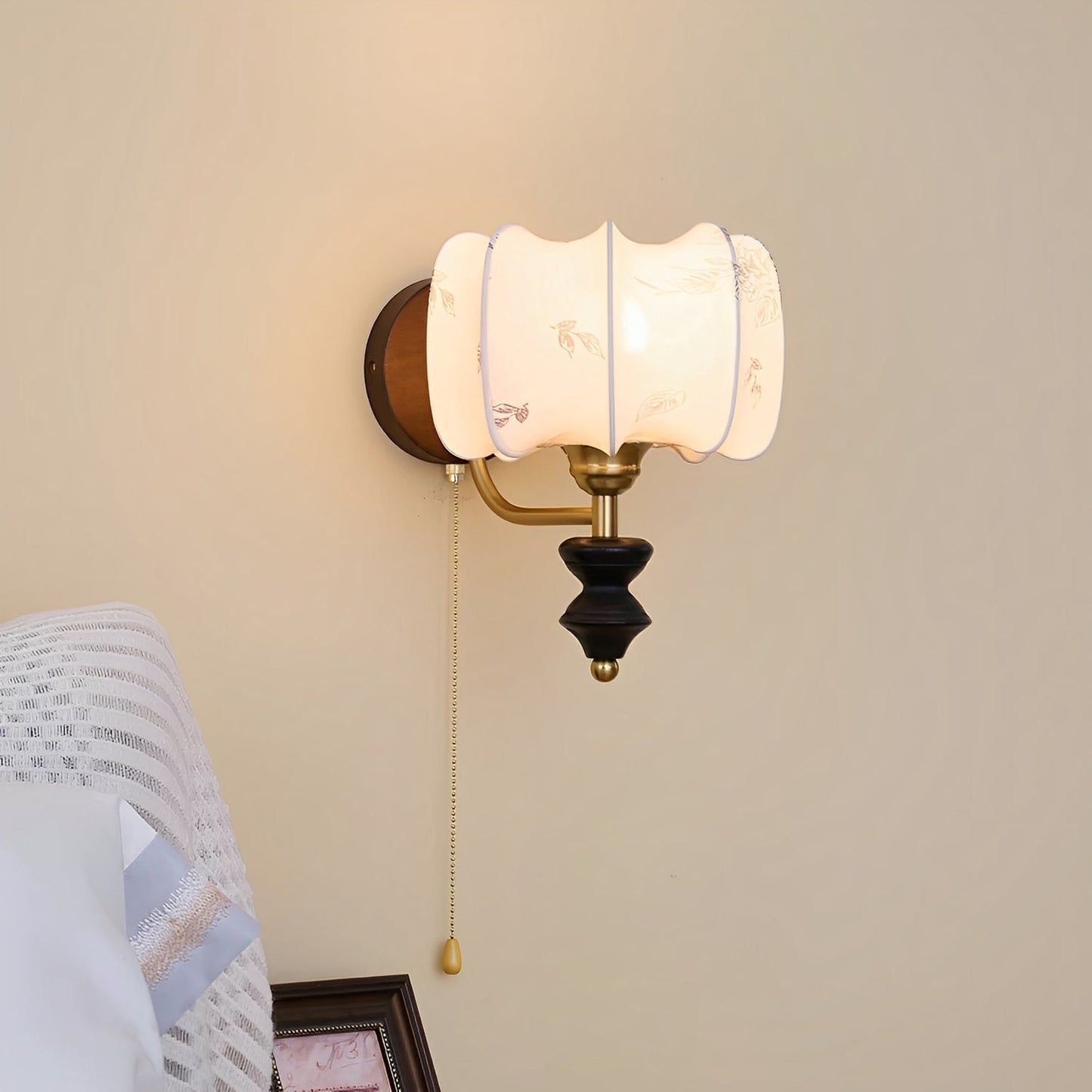 Inea – Applique murale inspirée par le Moyen Âge