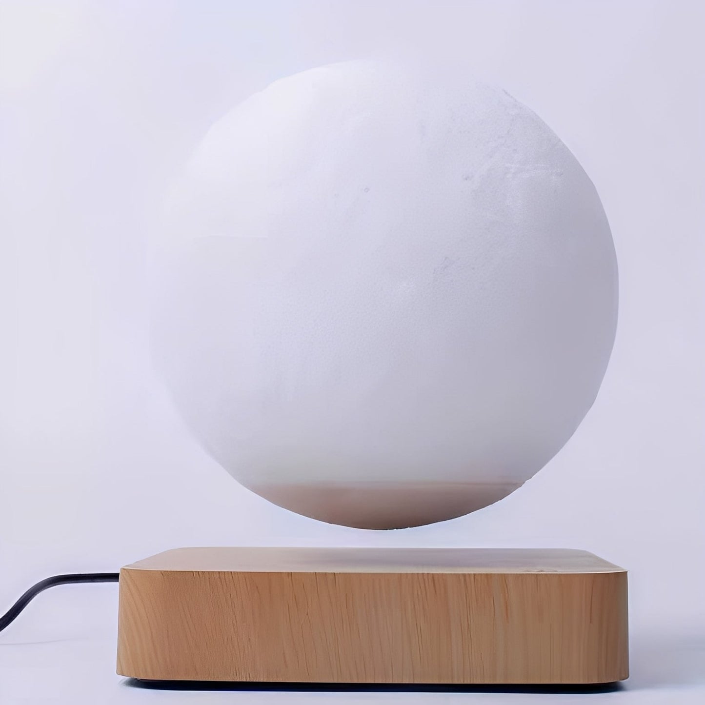 Lunaris – Lampe Flottante 3D Lune