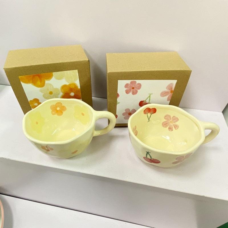 FleurTasse – Tasse artisanale avec fleurs et cerises