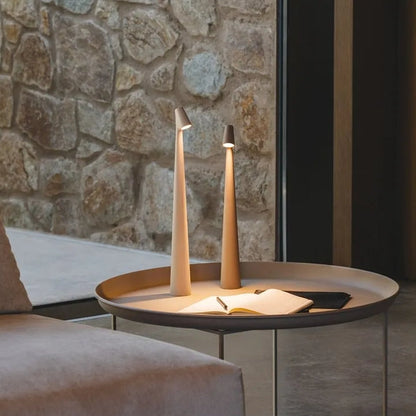 Petite lampe de table moderne pour table de chevet