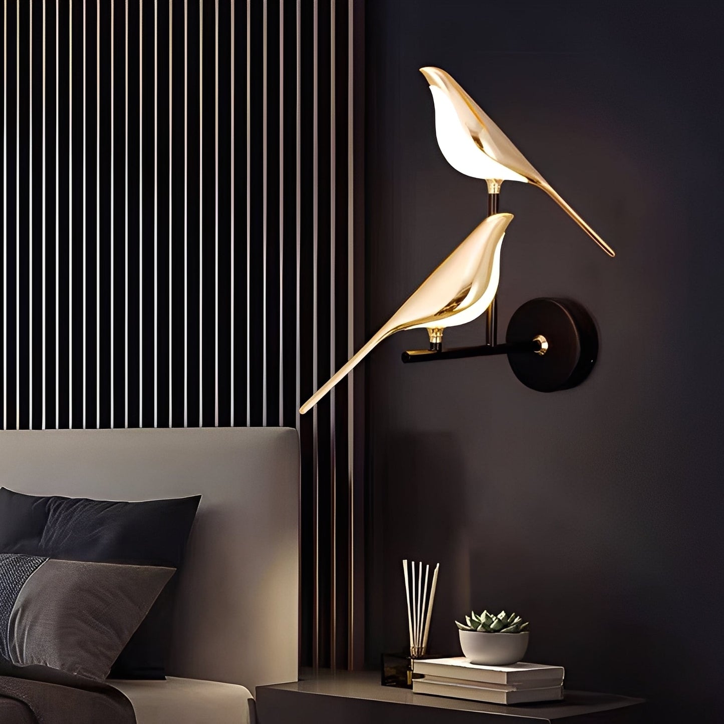 Amira – Lampe Murale Créative en Forme d'Oiseau