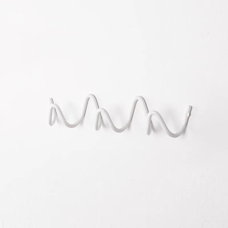 Miro – Crochet à vagues moderne en fer