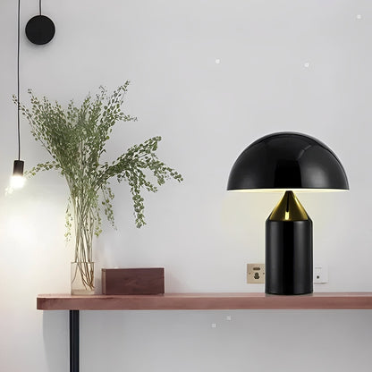 Keiko – Élégante Lampe de Table en Métal en Forme de Champignon