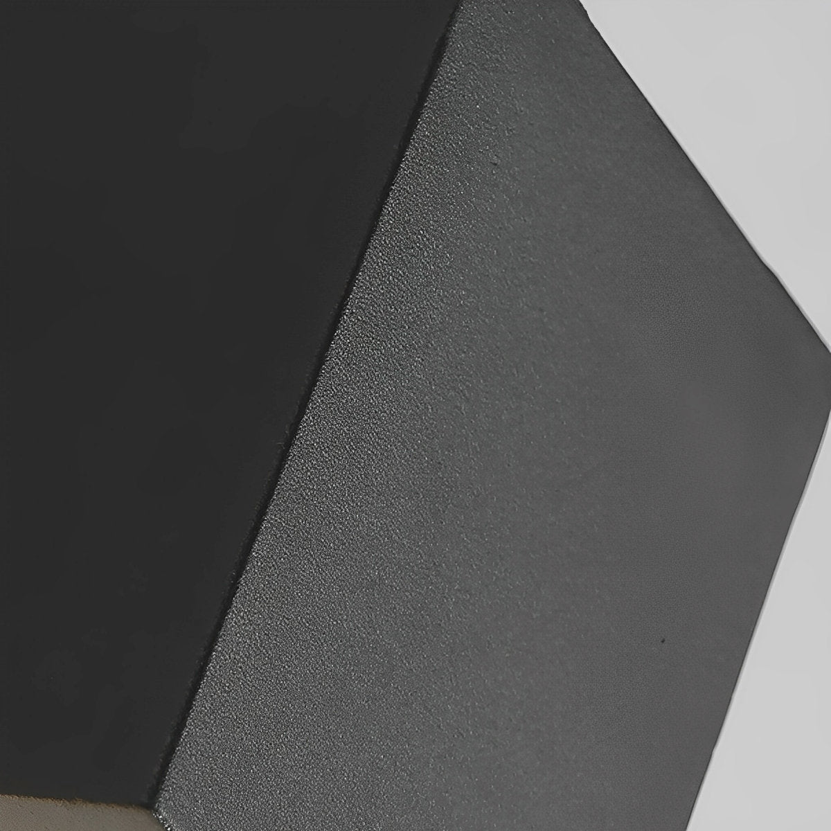 Lora – Lave-murale extérieure carrée moderne