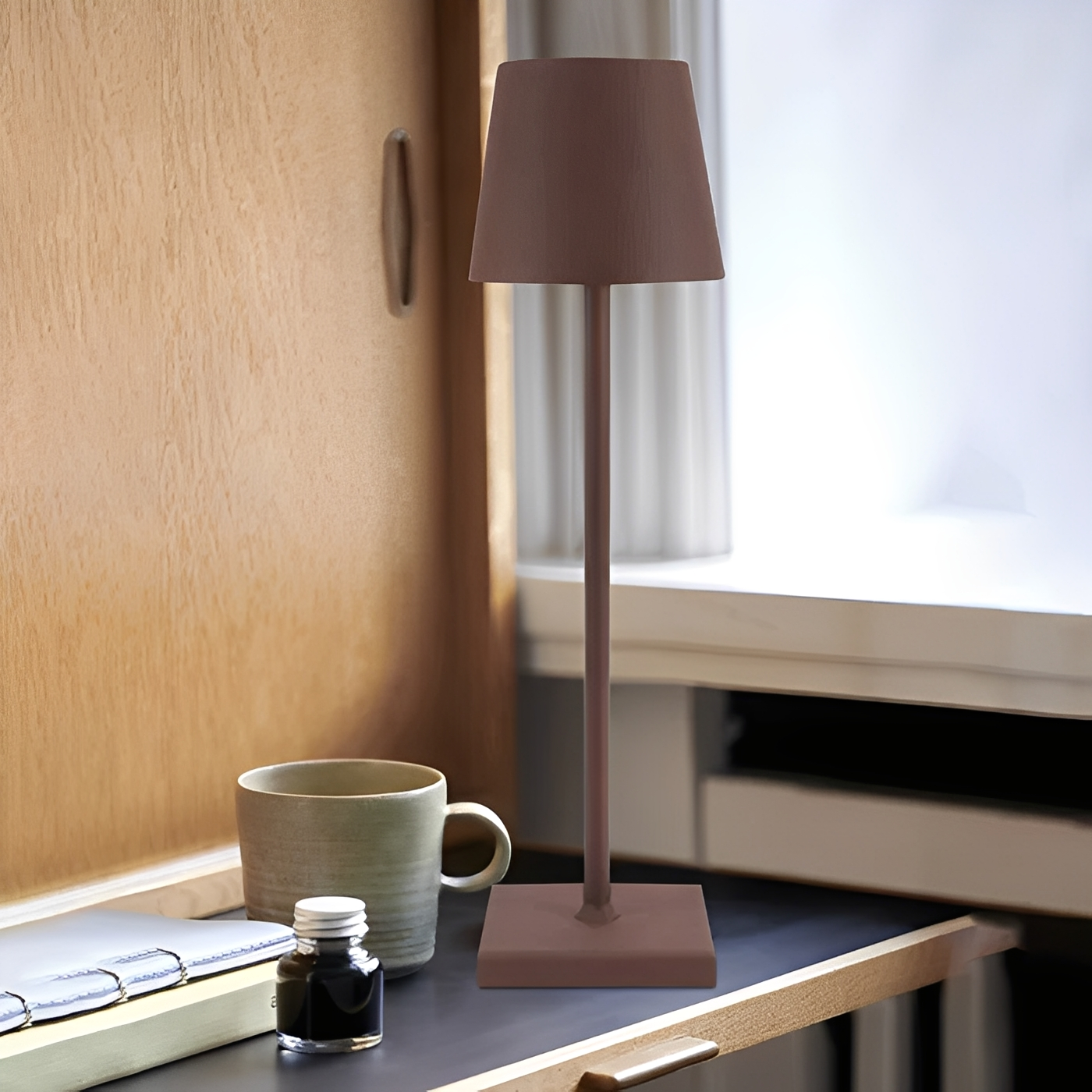 Isla – Lampe de table LED en aluminium rechargeable