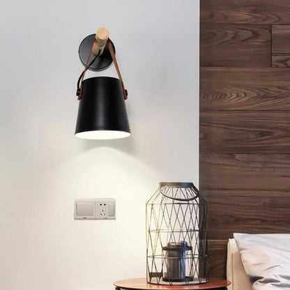 Elin - Applique murale suspendue au design nordique en bois